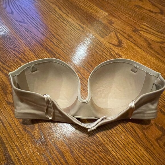 Warner's Beige Strapless Bra - Size 34C - Picture 2 of 4
